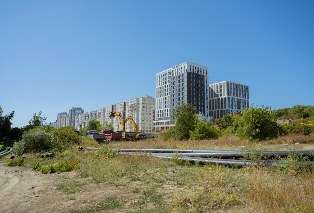 Au început lucrările de extindere a bd. Mircea cel Bătrân, pe tronsonul str. Prof. Ion Dumeniuk